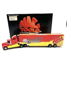 Mac Tools Motor Sports 1997 Gatornationals Hauler Tractor & Trailer 1/64 1/5000 - Picture 1 of 3