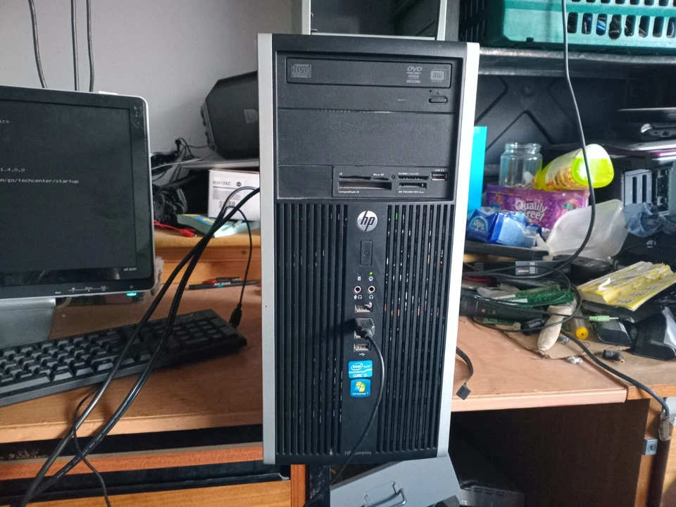HP Compaq pro 6300 MT, boots to bios intel i5-3470 @3.2Ghz 3GB RAM (939) - Image 1 of 4