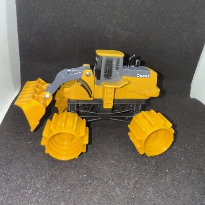 Vintage Ertl John Deere diecast Tractor Front loader Yellow Lifted Monster - Image 1 of 4