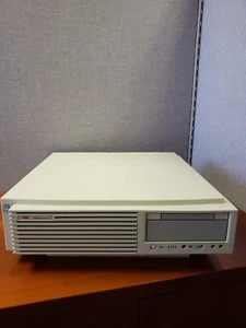 HP B132L (A4190A) Workstation mit 2GB Laufwerk, 256MB Speicher, 5V EISA Backplane - Bild 1 von 5