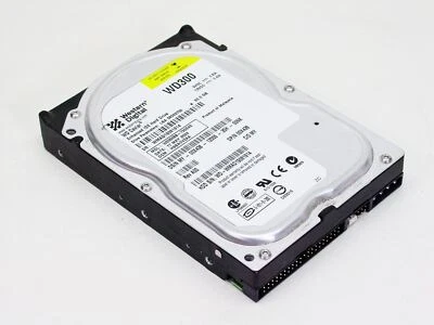 Dell 30GB 3.5" IDE Hard Drive - Western Digital Caviar WD300 HDD 00X438 - Image 1 of 4