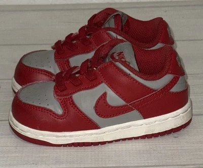 Nike CW1589-002 Dunk Low UNLV TD Tenis Zapatos Bebé Niño 6C 6 Rojo Gris Foto 1 de 4