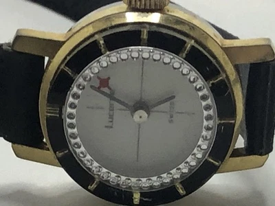 Relógio feminino vintage de Lucerna fabricado na Suíça com moldura rotativa.  Funciona! - Imagem 1 de 4