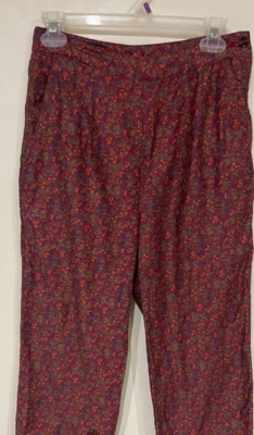 Pantalones Colección Generra Talla 11 Juniors 28x30" Ocupados Estampado Floral Cremallera Lateral Usados en Excelente Condición Foto 1 de 4