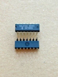 10 Pack Integrated Circuit - SN7406N - TI (Texas Instruments) - DIP14 - Picture 1 of 1