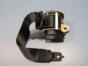 Sicherheitsgurt hinten links/rechts Mercedes E Coupe C207 Bj 09-17 Original A2078603985 G9-51 - Bild 1 von 6