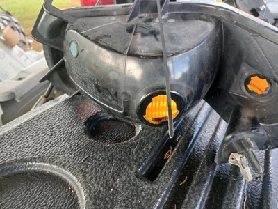 08-14 FORD VAN E150 E250 08-17 E350 LÂMPADA DE ESTACIONAMENTO FRONTAL DO LADO ESQUERDO DO MOTORISTA SETA - Imagem 1 de 4