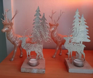 Weihnachtsdeko Hirsche, 2 Teelichthalter Tannenbäume Hirsche - Bild 1 von 6
