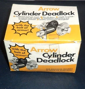 Cilindro de flecha Deadlock 921M 2-3/8" US3 NUEVO EN CAJA tono dorado NOS - Imagen 1 de 3