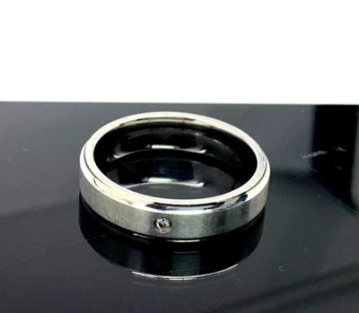 Men's Wedding Band 0.02ct Diamond Silver Tone Stainless Steel 6mm Size 11 - Image 1 of 4