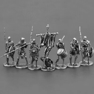 Novelty Metal Skull Warriors Board Game Chess Miniature Statue Collectible Model - Image 1 of 4