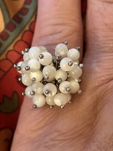 Cluster Sterling Silver Ring Ivory Pearl-like Cluster Ring 925 Size 7 - Picture 1 of 15