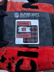 Cincinnati Bengals NFL 60” x 70” Distressed Plaid Blanket-F2016246332 - Picture 1 of 1