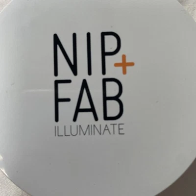 Nip + Fab Illuminate - Vitamin C Fix Jelly Eye Patches  - Brand New 20 Pack - Image 1 of 2