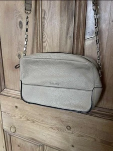 Calvin Klein Women’s Leather Crossbody Bag - Picture 1 of 10