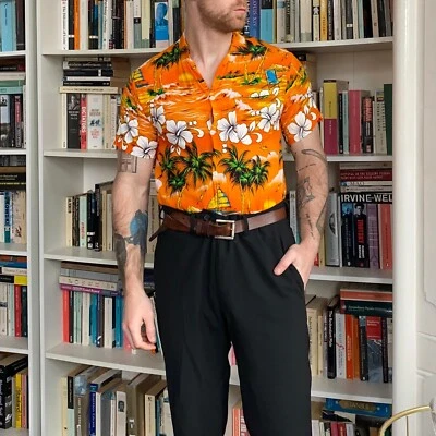 Keng Thai Vintage Hawaiian Shirt, Mens Size S. - Image 1 of 4