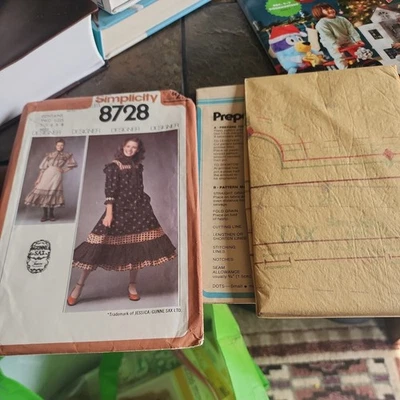Vestido para mujer Gunne Sax vintage sin cortar patrón de costura Simplicity 8728 talla 10 Foto 1 de 3