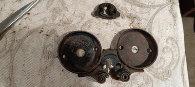 SUPPORT COMPTEUR COMPT -TOUR  ACIER  YAMAHA  125  AT2 DTF DTE 549 - Photo 1/4