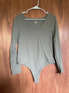 Nuuds Women's Long Sleeve Scoop Neck Thong Style Bodysuit Sz XL Olive Green - Picture 1 of 5
