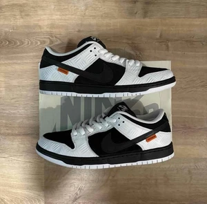 Size 12 - Nike SB Dunk Low x TightBooth White - Picture 1 of 5