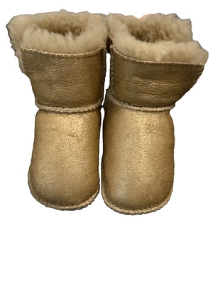 Ugg Baby Infant Boots Booties Girls Gold Size Small 0-6 months - Image 1 of 4