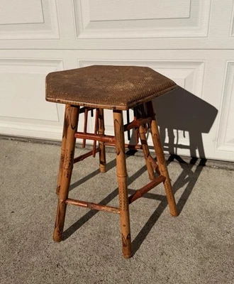 Antiguo soporte victoriano para plantas de bambú de caparazón de tortuga/tigre Foto 1 de 4