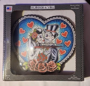 BRIDE & GROOM DAY OF THE DEAD CLOCK. NEW IN BOX! MADE IN USA. SHIPS FROM CA. - Picture 1 of 5