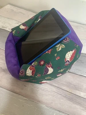 Owl Ipad cushion Tablet holder iPad Pro Beanbag Stand Kindle Desktop Tidy Gift - Image 1 of 4