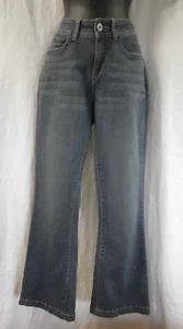 Lee Rider Jeans Size 8 31" X 28" Medium Wash Thread Embellish Boot Cut Mid Rise - Picture 1 of 11