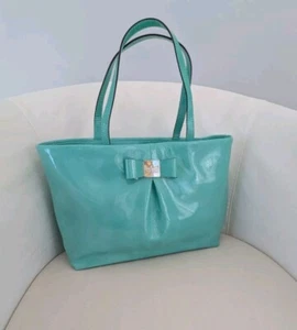 Kate Spade Small Evie Veranda Place Patent Tote in Freshair-NWT - Picture 1 of 6