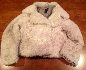 GapKids Size 6/7 Faux Fur Jacket ivory - Picture 1 of 2