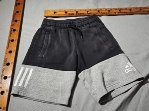 Adidas Shorts Youth Boys XS Black Gray Pull On Athletic Logo Pant Joggers - Picture 1 of 13