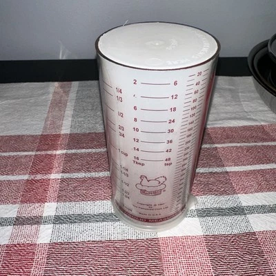 Pampered Chef Measure All 2 Cup Liquid Dry Solid Ingredients Vintage - Image 1 of 4