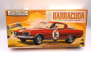 AURORA 1/32 SCALE BARRACUDA ORIGINAL FACTORY SEALED KIT!! CIRCA 1965 RARE - Picture 1 of 5