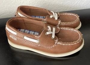 Boy's Carter's Loafer Shoes Size 10 Brown Slip On Dress/Casual Shoes - Picture 1 of 7