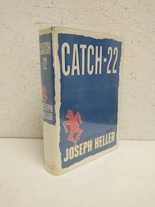 Catch-22 by Joseph Heller Early Book Club Edition (BCE) 1961 Hardcover DJ - Picture 1 of 6