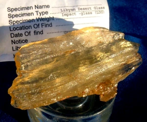 Libyscher Wüstenglas Meteorit Tektit Einschlag Präparat (310ct) sehr dünner gelber Edelstein - Bild 1 von 8