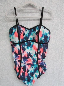 Target size 18 Black Print Padded Front Bathers new - Picture 1 of 4