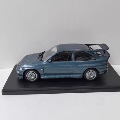 IXO 1/24 FORD ESCORT RS COSWORTH 1996 die-cast model car - Image 1 of 4