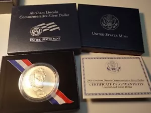 2009-P Abraham Lincoln Commemorative Uncirculated Silver Dollar with Box & COA - Picture 1 of 5