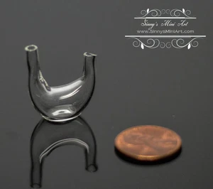 1:12 Dollhouse Miniature Double Necked Laboratory Flask BD HB107 - Picture 1 of 2