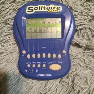Radica 1997 Solitaire Lite Handheld Electronic Game Vintage Tested and Working - Picture 1 of 4