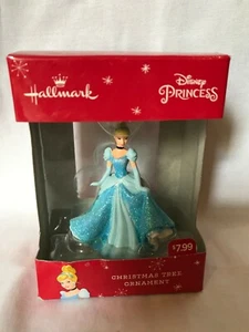HALLMARK 3.5" Disney Princess CINDERELLA Ornament dated 2015 NRFB - Picture 1 of 3