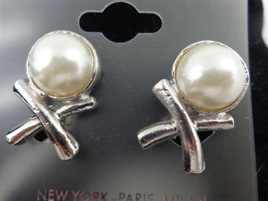 Silver Color Pearl Gem Crossed Sticks Clip On Earrings Jordache One Pair - Picture 1 of 3