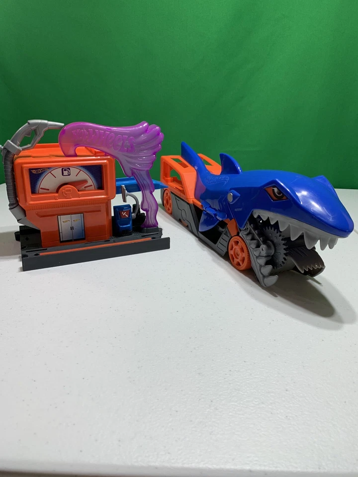Hot Wheels Shark Chomp Transporter Vehicle  Store Storage And Speedy Fuel Mattel - Image 1 of 4