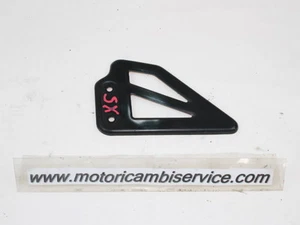 PROTEZIONE PEDANA SINISTRA SUZUKI GSX R 600 2001-2003 4357635F00 LEFT FOOTREST G - Foto 1 di 1