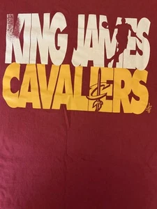 Cleveland Cavaliers LeBron James "King James" NBA T-Shirt Cotton Size S/CH/P - Picture 1 of 6