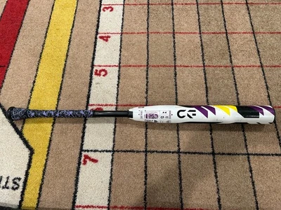 Bate de softbol lanzamiento rápido DeMarini CF 32/21 (-11) 2025 EXCELENTE USADO Foto 1 de 4