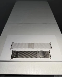 Apple Watch Band 49mm Titanium Milanese Loop - Small - Picture 1 of 2