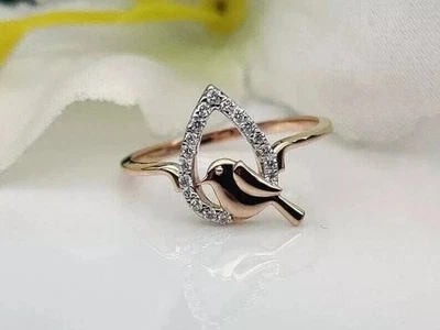 Anillo banda pájaro diamante simulado corte redondo de 2 quilates enchapado en oro amarillo de 14 k Foto 1 de 4